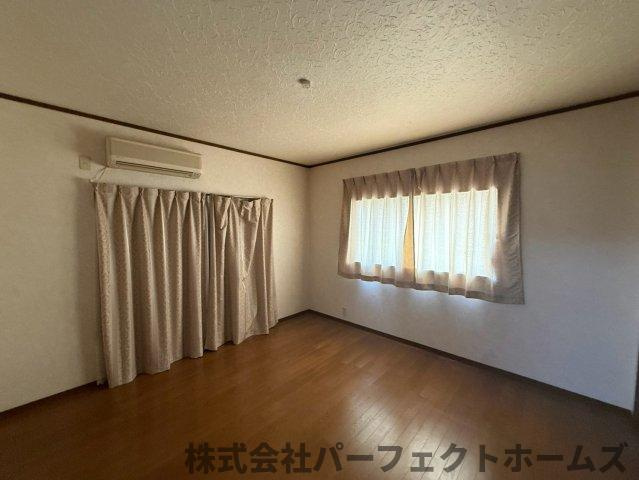南星台3丁目戸建の洋室|コンパクトで使いやすい洋室です