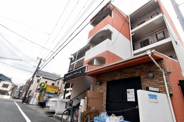 アルカディアマーユの外観