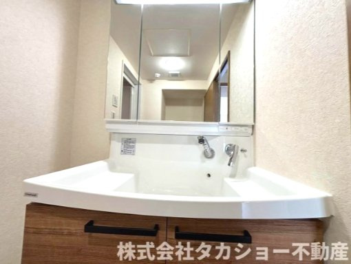 【独立洗面台】 | アーバンデュオちはら台壱番館 | 使いやすい独立洗面台です