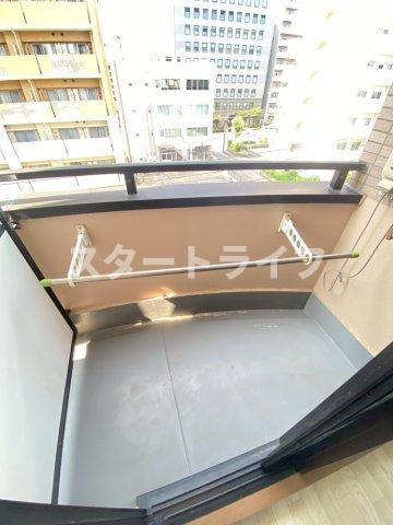 大阪市淀川区西中島２丁目の賃貸マンションのバルコニー