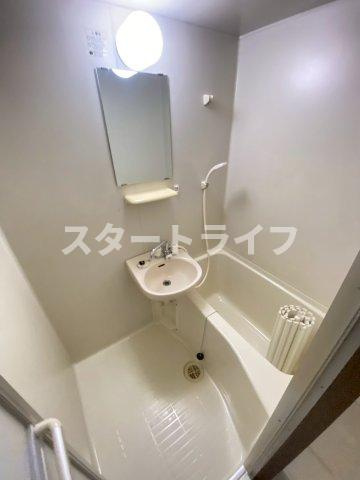大阪市淀川区西中島２丁目の賃貸マンションの浴室