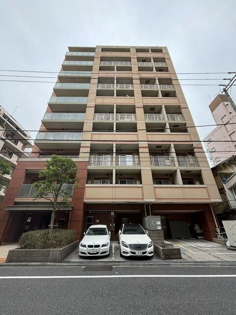 ライジングプレイス浅草参番館の外観