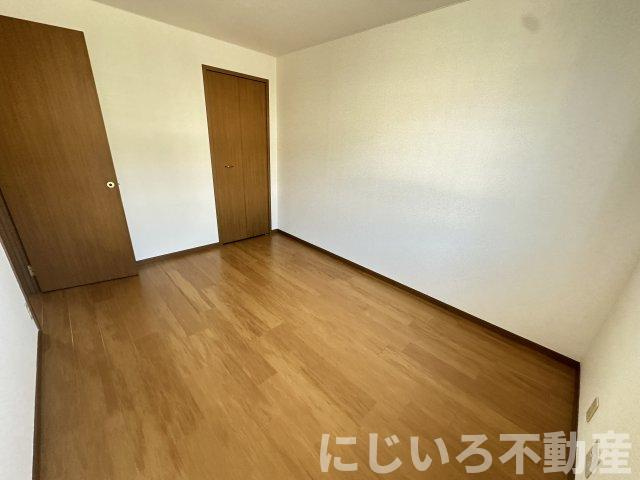 サンシェールBの居間・リビング