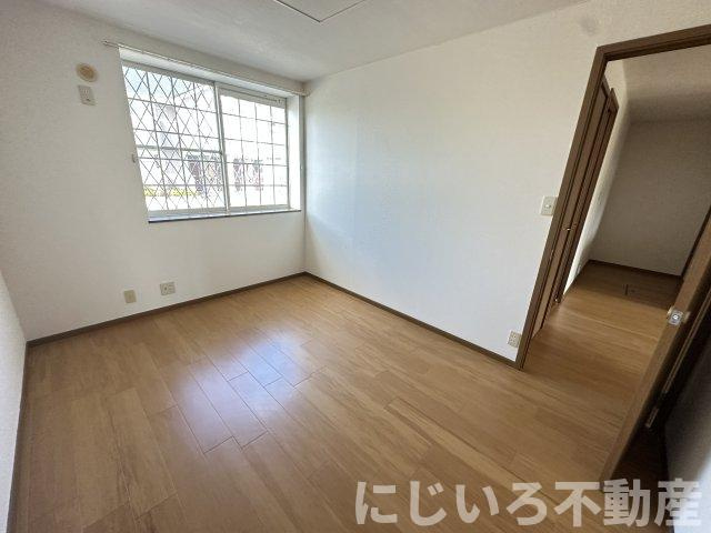 サンシェールBの居間・リビング