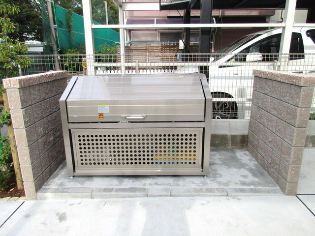 トーヨーメゾン松島のその他共用部分|★入居者専用ゴミストッカー★