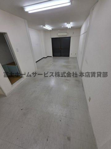 アビコエイトビルの内装