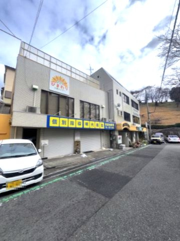 東山ビルの外観