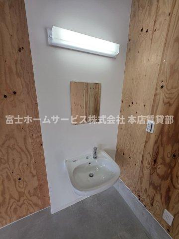 Hobbiez南住吉の駐車場