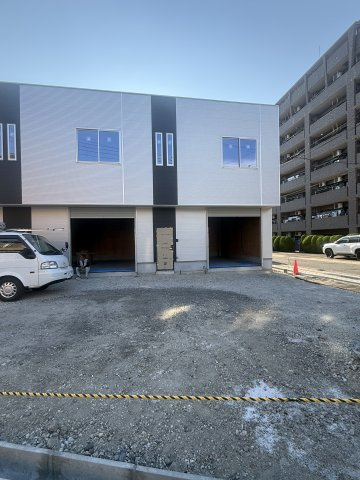 Hobbiez南住吉の駐車場
