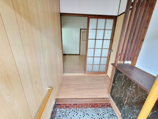 井上住宅の玄関|落ち着いた玄関です
