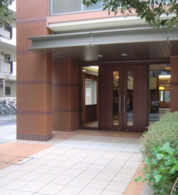 RisingPlace浅草参番館のエントランス|エントランスです