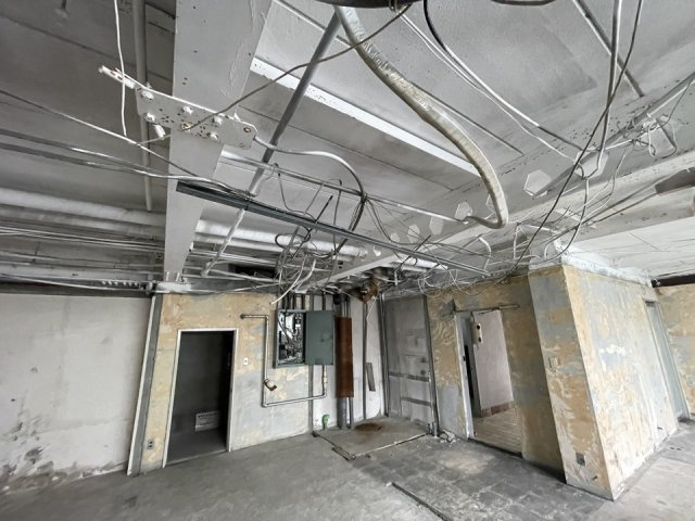 豊中市柴原町２丁目の店舗事務所の駐車場