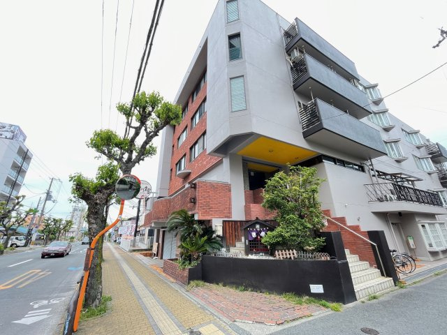 寝屋川市豊野町の店舗一部