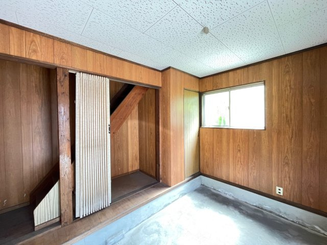 寝屋川市長栄寺町の店舗事務所のトイレ