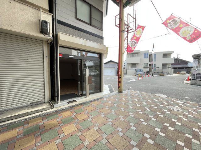 寝屋川市東大利町の店舗一部のその他