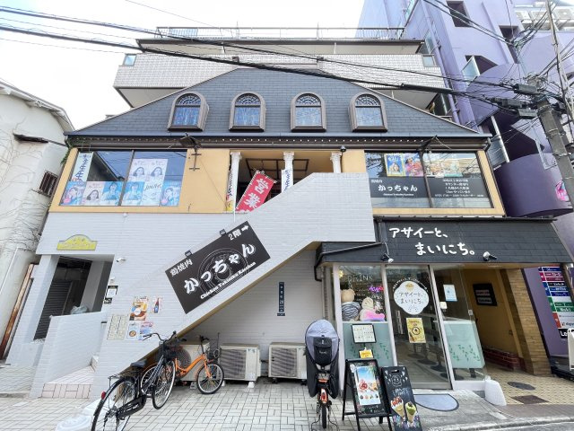門真市幸福町の店舗事務所の外観