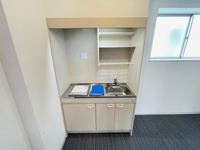 寝屋川市北大利町の店舗事務所のキッチン