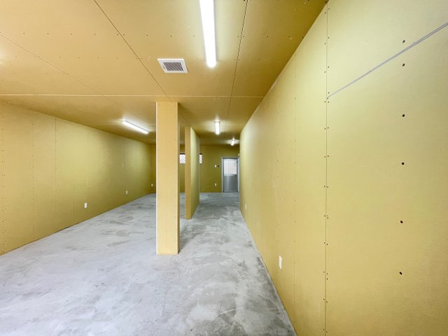 寝屋川市北大利町の店舗事務所のその他