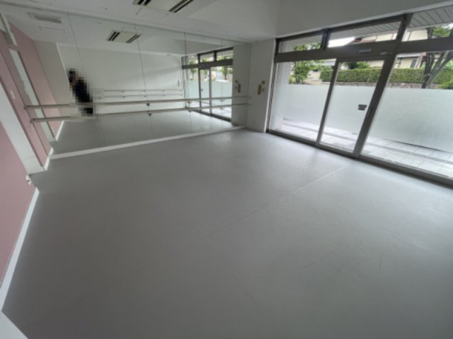 吹田市高野台４丁目の店舗事務所のロビー