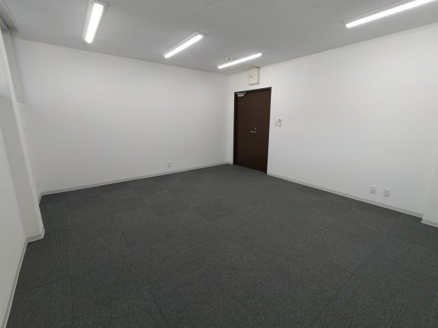 吹田市古江台２丁目の店舗事務所