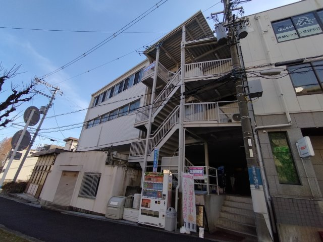 吹田市古江台２丁目の店舗事務所
