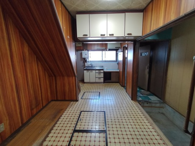 豊中市庄内西町２丁目の店舗事務所