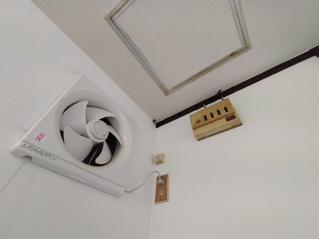 茨木市春日４丁目の店舗事務所