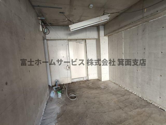 伊丹市森本１丁目の店舗事務所