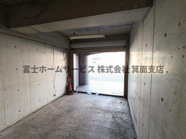 伊丹市森本１丁目の店舗事務所
