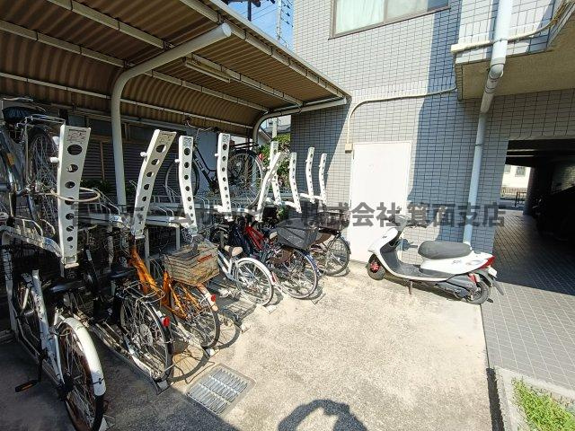 伊丹市森本１丁目の店舗事務所