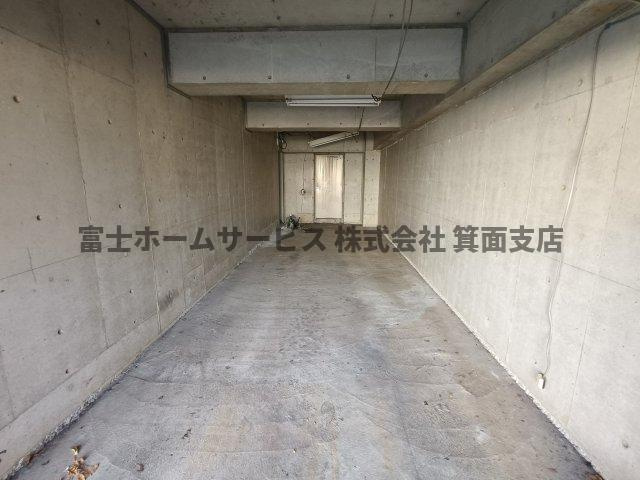 伊丹市森本１丁目の店舗事務所