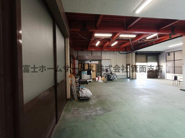 高倉町1丁目　倉庫事務所