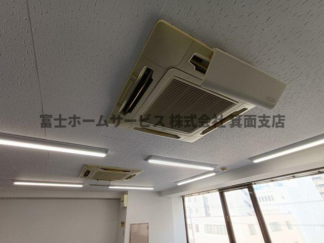 吹田市豊津町の事務所