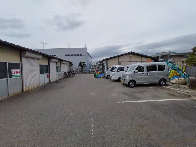 箕面市今宮３丁目の店舗事務所