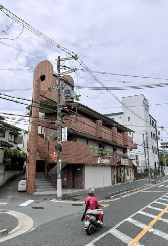 吹田市山田西１丁目の店舗事務所