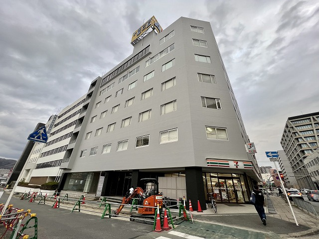 箕面市船場東２丁目の店舗事務所