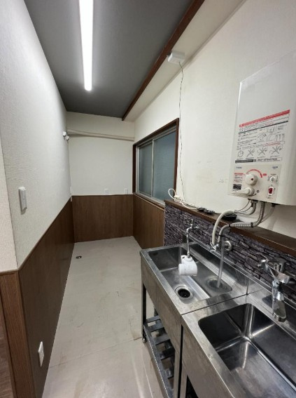 茨木市春日４丁目の店舗事務所