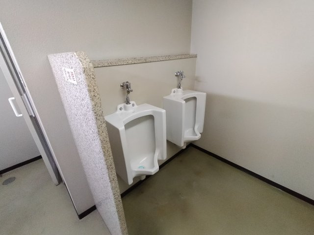 吹田市江坂町１丁目の店舗事務所