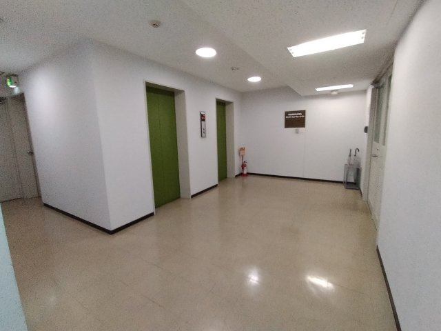 吹田市江坂町１丁目の店舗事務所
