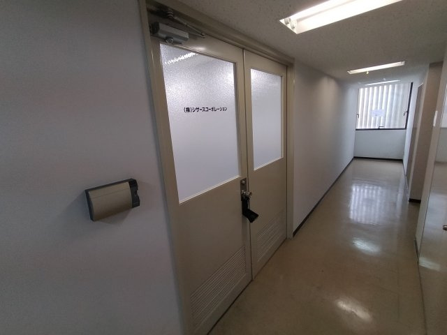吹田市江坂町１丁目の店舗事務所