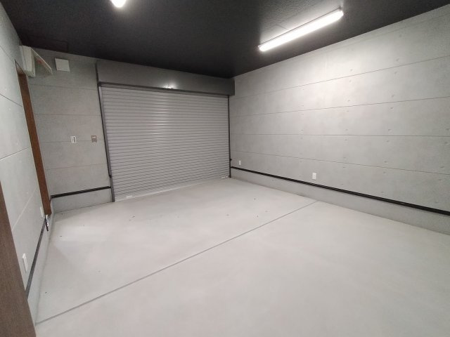 箕面市西宿２丁目の店舗事務所