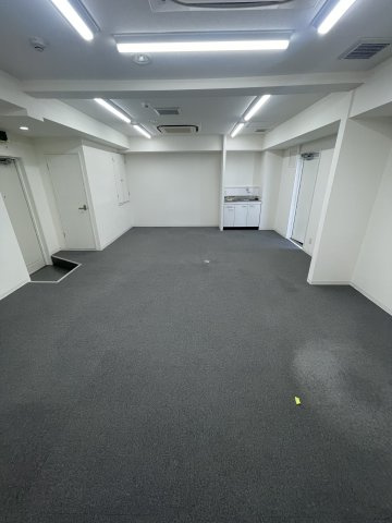 豊中市庄内東町５丁目の店舗事務所の駐車場