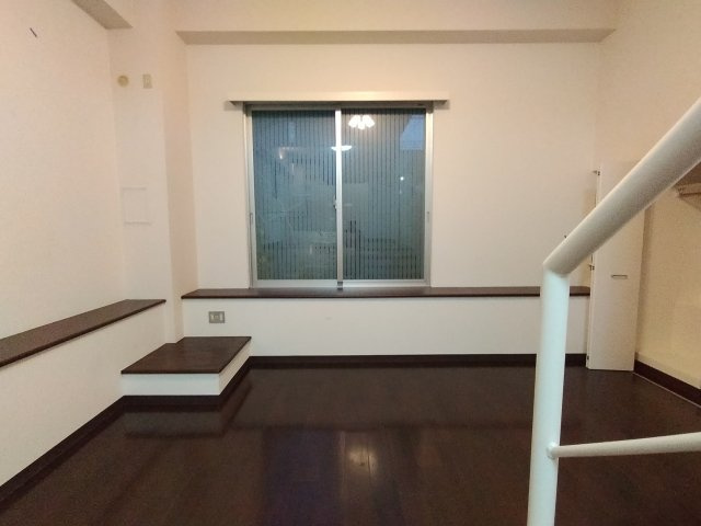 豊中市東寺内町の店舗事務所