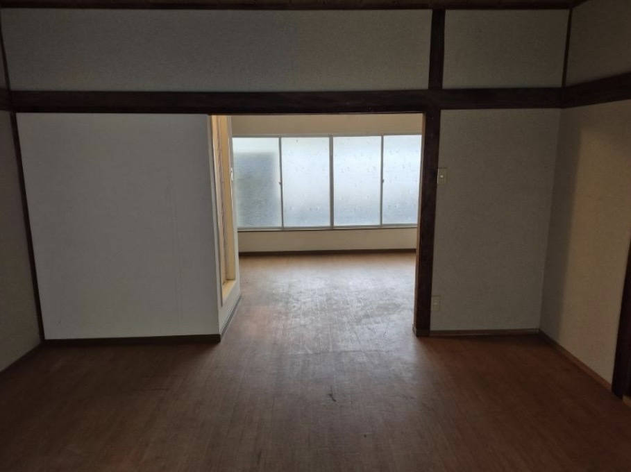 豊中市庄内東町１丁目の店舗事務所