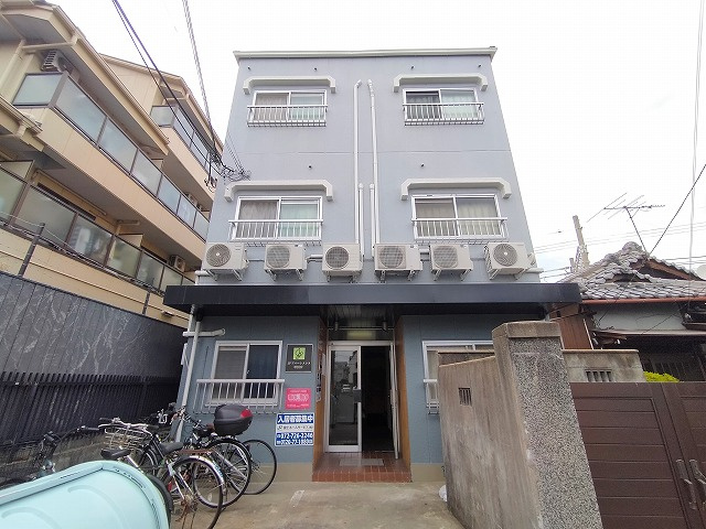 吹田市泉町５丁目の店舗事務所