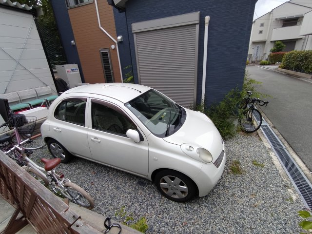 箕面市半町２丁目の店舗事務所