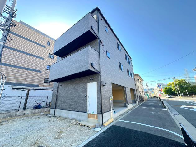 吹田市山田北の店舗事務所