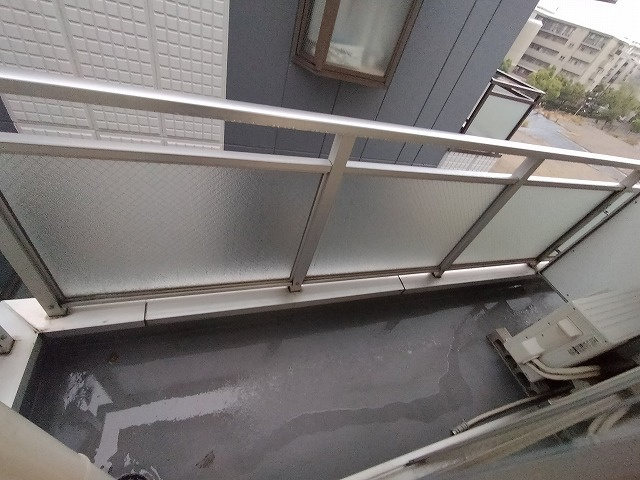 吹田市津雲台６丁目の店舗事務所