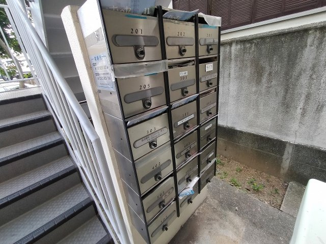 吹田市津雲台６丁目の店舗事務所