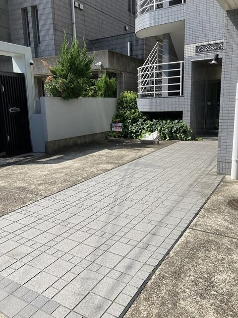 コリーヌ代官山のエントランス